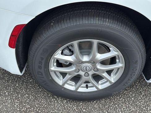 New 2026 Chrysler Voyager LX image 10