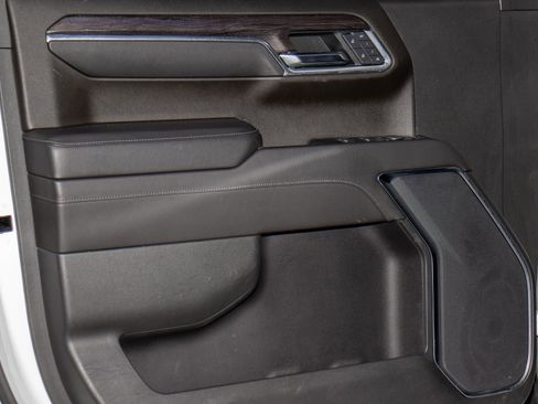 Used 2022 Chevrolet Silverado 1500 LTZ image 14