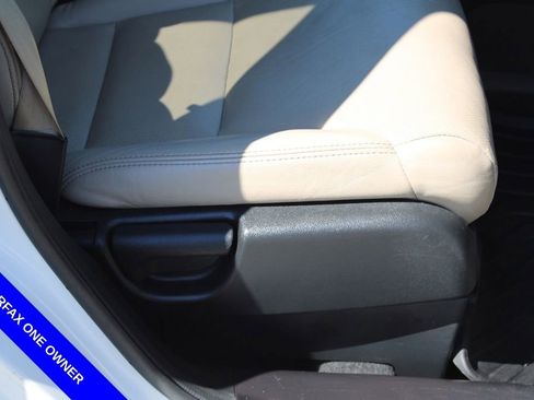 Used 2016 Honda CR-V Touring image 21