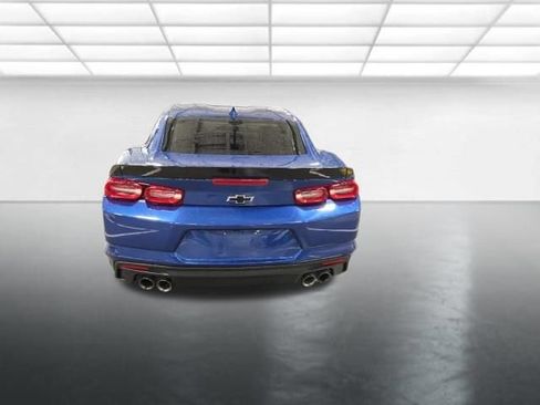 Used 2021 Chevrolet Camaro LT w/ Technology Package RWD image 6