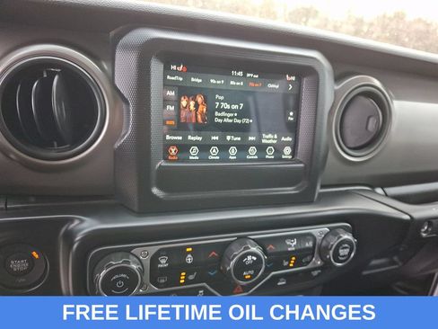 Used 2022 Jeep Gladiator Sport AWD/4WD image 22
