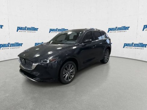 Used 2025 MAZDA CX-5 Signature AWD/4WD image 5