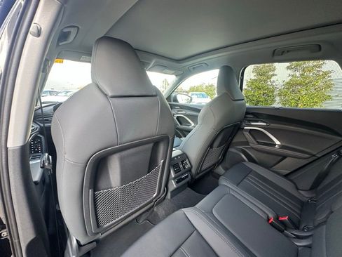 New 2025 Audi Q5 Premium Plus image 18