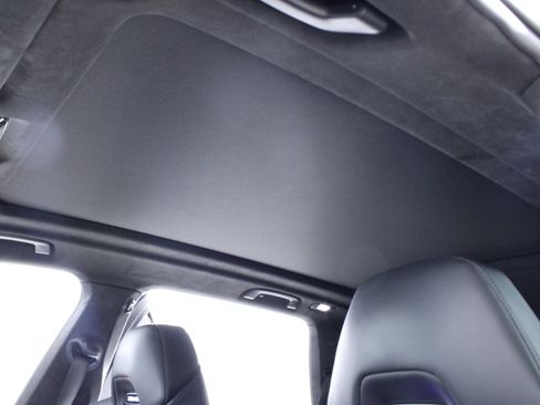 Used 2022 BMW X5 M w/ Executive Package image 34