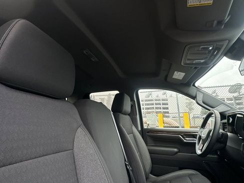 Used 2023 GMC Sierra 1500 Elevation w/ X31 Off-Road Package image 19