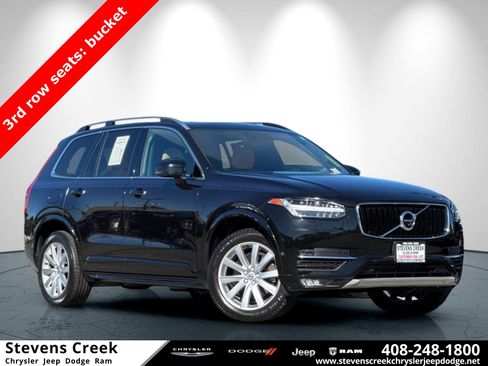 Used 2018 Volvo XC90 T6 Momentum w/ Convenience Package image 1