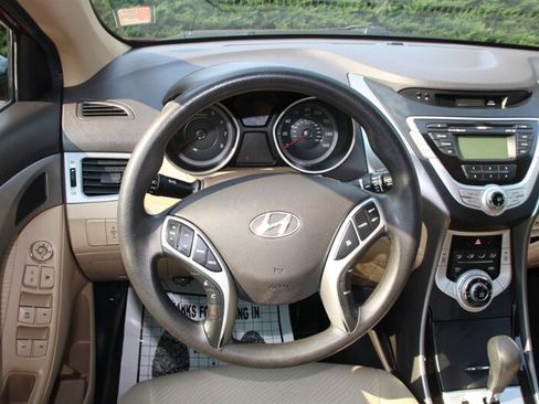 Used 2011 Hyundai Elantra GLS w/ Preferred Equipment Pkg 3 FWD image 17