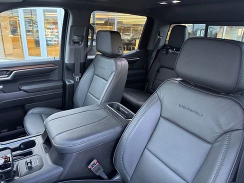 Used 2024 GMC Sierra 1500 Denali w/ Technology Package image 38
