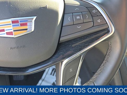 Used 2025 Cadillac XT5 Premium Luxury image 15
