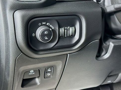 Used 2022 RAM 1500 Laramie image 10