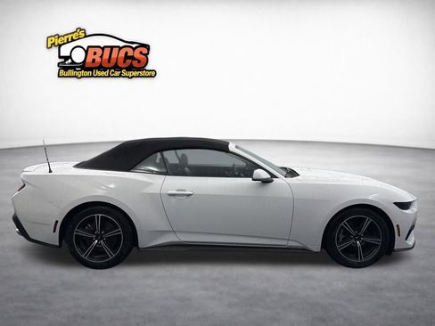 Used 2025 Ford Mustang Premium RWD image 6