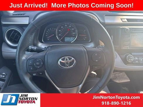 Used 2015 Toyota RAV4 Limited w/ Technology Package image 8