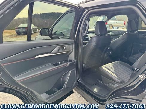 New 2026 Ford Explorer ST-Line w/ ST-Line Street Pack image 12