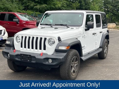 Used 2021 Jeep Wrangler Unlimited Sport AWD/4WD image 3