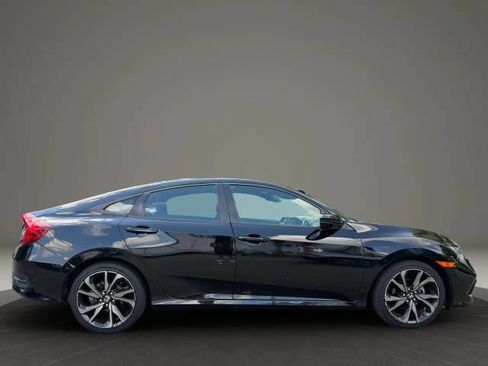 Used 2021 Honda Civic Sport image 4
