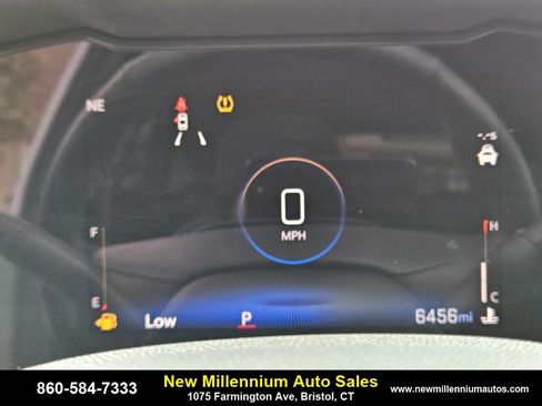 Used 2025 Chevrolet Trax ACTIV w/ Driver Confidence Package image 28