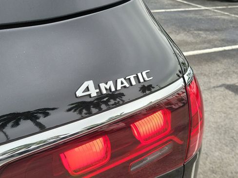 Certified 2024 Mercedes-Benz GLS 450 4MATIC image 8