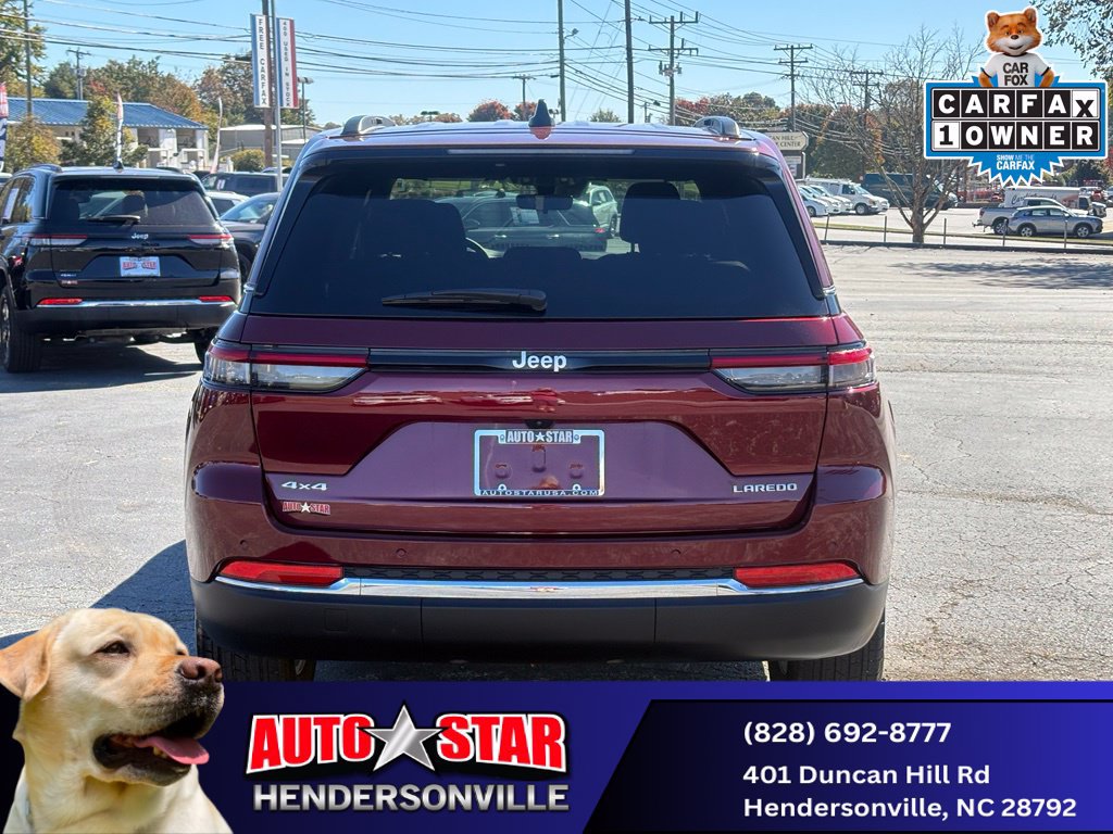Used 2025 Jeep Grand Cherokee Laredo X w/ Luxury Tech Group I AWD/4WD image 4