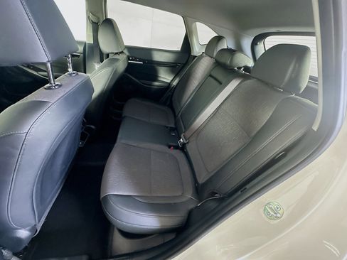 Used 2025 Kia Seltos S FWD image 28