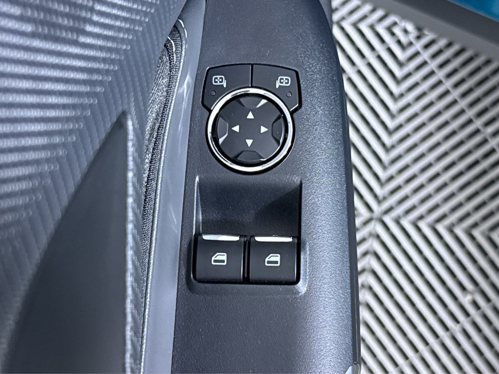 Used 2026 Ford Mustang Coupe RWD image 24