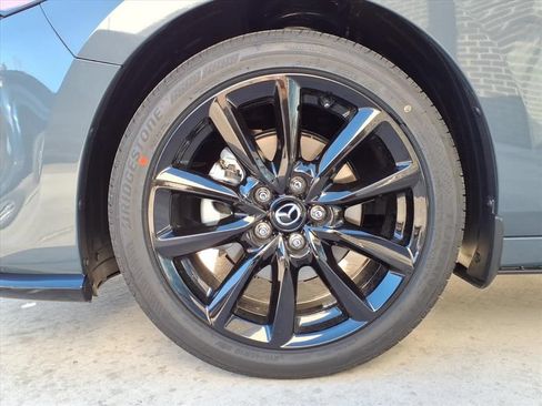 New 2026 MAZDA MAZDA3 Hatchback w/Premium Plus Pkg AWD/4WD image 10