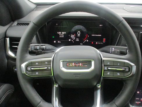 New 2026 GMC Terrain Elevation w/ Elevation Premium Package FWD image 19