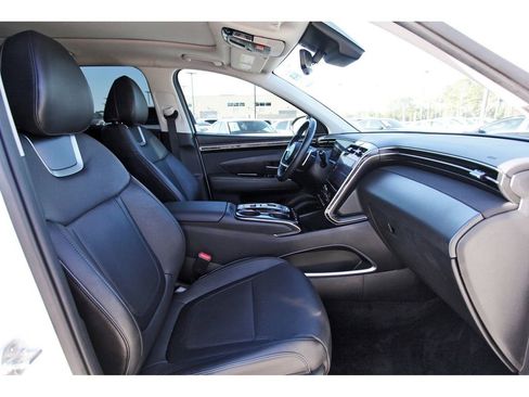 Used 2024 Hyundai Tucson Limited image 24