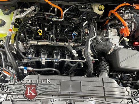 New 2026 Ford Escape SE w/ Class II Trailer Tow Package image 22