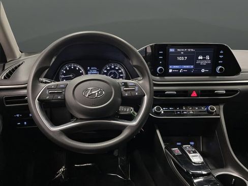 Used 2023 Hyundai Sonata SE image 5