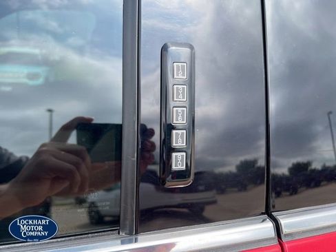Used 2021 Ford F150 Lariat RWD image 9
