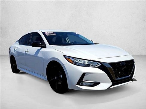 Used 2022 Nissan Sentra SR FWD image 2