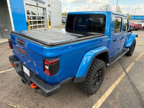 Used 2023 Jeep Gladiator Mojave w/ LED Lighting Group AWD/4WD image 6