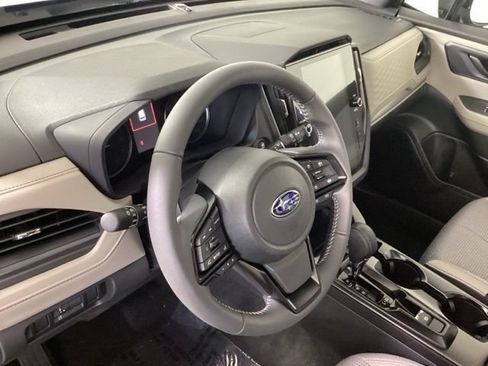 Used 2026 Subaru Forester Premium AWD/4WD image 9