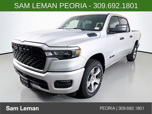 New 2026 RAM 1500 Express AWD/4WD image 3