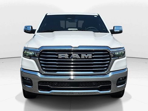 Used 2025 RAM 1500 Laramie AWD/4WD image 12