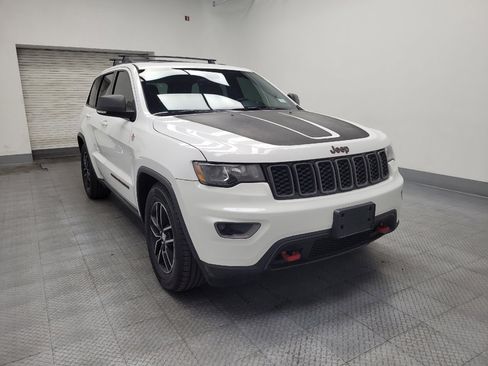 Used 2017 Jeep Grand Cherokee Trailhawk image 13