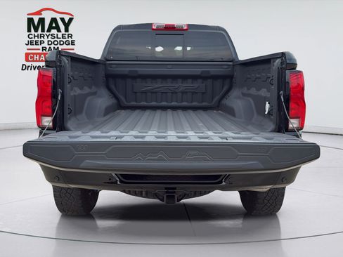 Used 2024 Chevrolet Colorado ZR2 w/ ZR2 Convenience Package III AWD/4WD image 13