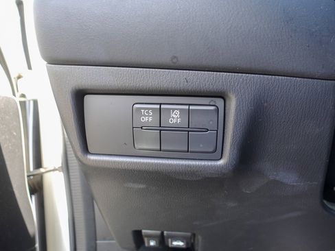 Used 2019 MAZDA CX-5 Touring image 13