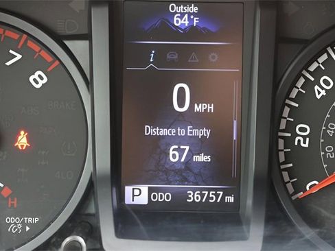 Used 2022 Toyota Tacoma TRD Sport image 24