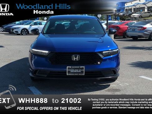 Used 2025 Honda Accord Sport image 2