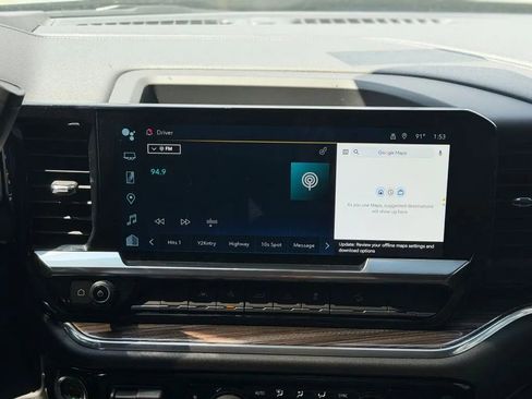 Used 2024 Chevrolet Silverado 1500 LT AWD/4WD image 22