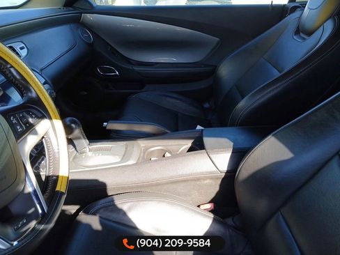 Used 2012 Chevrolet Camaro SS image 2