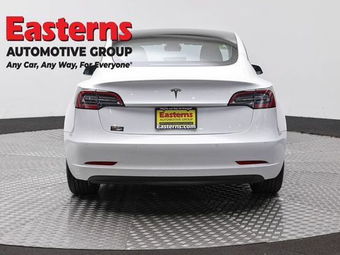 Used 2021 Tesla Model 3 Standard Range Plus RWD image 6