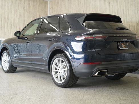 Used 2020 Porsche Cayenne image 7