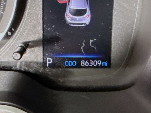 Used 2021 Toyota Corolla SE FWD image 16