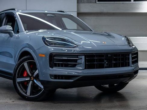 New 2026 Porsche Cayenne S AWD/4WD image 15