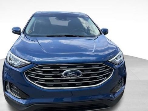 Used 2020 Ford Edge Titanium AWD/4WD image 3