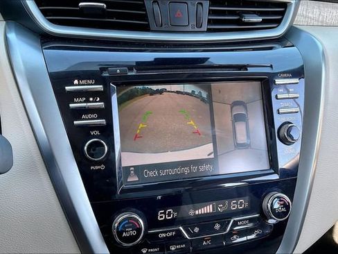Used 2023 Nissan Murano SL w/ SL Moonroof Package FWD image 11