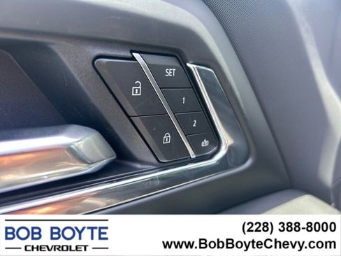 New 2025 Chevrolet Silverado EV LT image 7