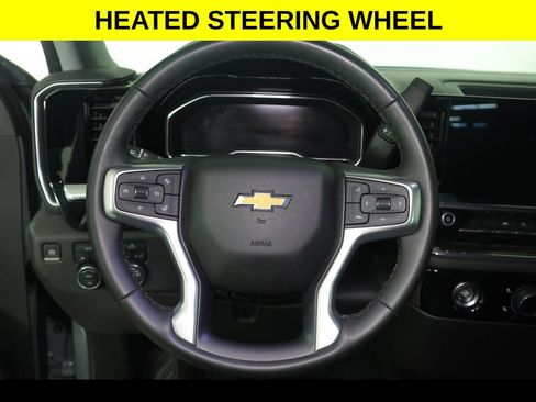 Used 2024 Chevrolet Silverado 1500 LT AWD/4WD image 7